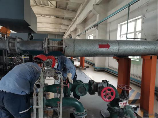 動力廠空壓一班清洗冷卻系統(tǒng)保障設(shè)備安全平穩(wěn)度夏